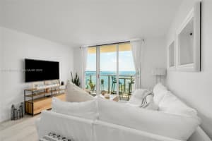 1155 Brickell Bay Dr APT 2607, Miami, FL 33131, Sold 05/02/23