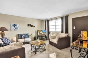 16790 NE 14th Ave APT 206, Miami, FL 33162, Sold 04/27/23