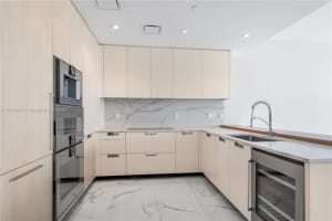 15701 Collins Ave, North Miami Beach, FL 33160, Sold 02/08/23