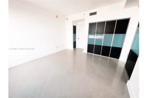 90 SW 3rd St APT 1509, Miami, FL 33130, Sold 03/02/23