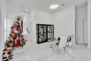 7652 NW 102nd Pl, Doral, FL 33178, Sold 05/05/23