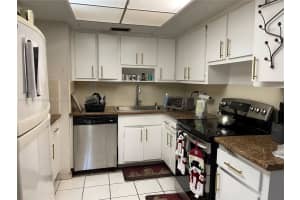 3028 E Missionwood Ln b 56, Miramar, FL 33025, Sold 04/07/23
