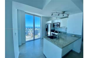 185 SW 7th St APT 4012, Miami, FL 33130, Sold 04/05/23