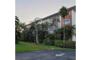 10 SE 13th St APT B3, Boca Raton, FL 33432, Sold 07/11/23