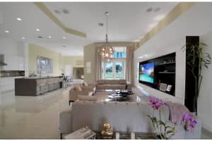 4021 E Lake Estates Dr, Davie, FL 33328, Sold 01/27/23