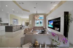 4021 E Lake Estates Dr, Davie, FL 33328, Sold 01/27/23