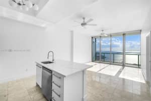 888 Biscayne Blvd APT 4806, Miami, FL 33132, Sold 02/17/23