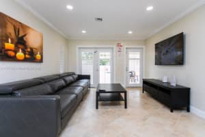 714 Harrison St, Hollywood, FL 33019, - MLS#A11317302
