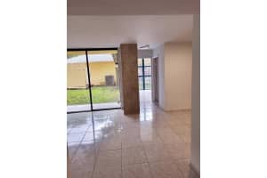 11800 SW 18th St Apt 108-4, Miami, FL 33175, Sold 02/03/23