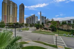 17800 Atlantic Blvd APT 301, Sunny Isles Beach, FL 33160, Sold 04/28/23