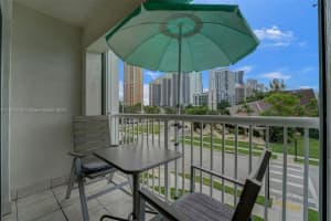17800 Atlantic Blvd APT 301, Sunny Isles Beach, FL 33160, Sold 04/28/23