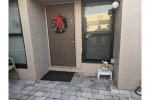 1269 NW 123rd Ave #1, Pembroke Pines, FL 33026, Sold 01/27/23