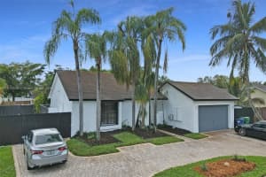 5760 NW 193rd St, Hialeah, FL 33015, Sold 01/27/23