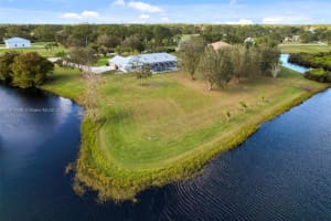 10006 SW Ventura Dr, Palm City, FL 34990, Sold 01/19/23
