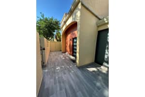 20903 Leeward Ct Apt 318-1, Aventura, FL 33180, Sold 03/03/23