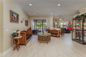 4278 SW 130th Ave, Davie, FL 33330, Sold 03/02/23