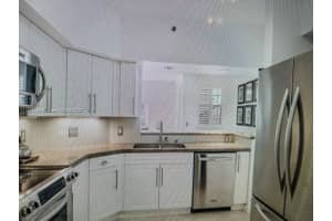 3255 NE 184th St, Aventura, FL 33160, Sold 01/19/23