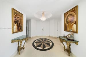300 South Pointe Dr APT 303, Miami Beach, FL 33139, Sold 04/23/24
