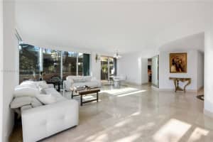 300 South Pointe Dr APT 303, Miami Beach, FL 33139, Sold 04/23/24