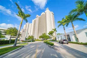 14951 Royal Oaks Ln APT 1501, North Miami, FL 33181, Sold 05/08/23