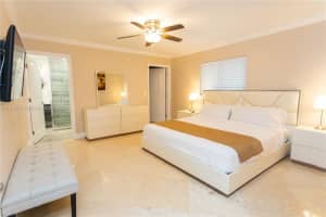833 Washington St, Hollywood, FL 33019, - MLS#A11318257