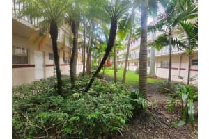 8600 SW 67th Ave APT 906, Miami, FL 33143, Sold 03/22/23