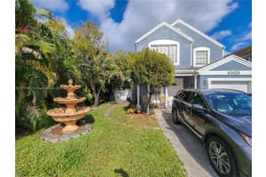 10021 Loquat St, Miramar, FL 33025, Sold 01/30/23