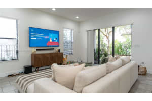 9794 W 34th Ct, Hialeah, FL 33018, Sold 04/05/23