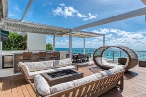 125 Ocean Dr, Miami Beach, FL 33139, Sold 12/22/22