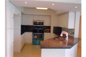 1800 Sunset Harbour Dr, Miami Beach, FL 33139, Sold 02/27/23