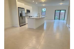 10407 NW 82nd St #5, Doral, FL 33178, Sold 03/16/23