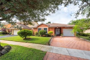 1220 SW 97th Terrace, Pembroke Pines, FL 33025, Sold 02/16/23