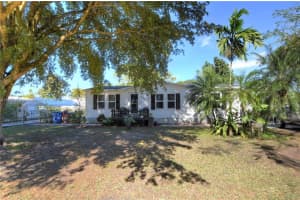 19800 SW 180th Ave, Miami, FL 33187, Sold 03/17/23