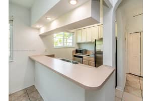 359 Meridian Ave, Miami Beach, FL 33139, Sold 04/11/23