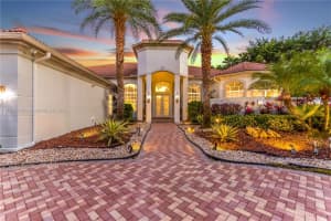 12900 Kapok Ln, Davie, FL 33330, Sold 03/07/23