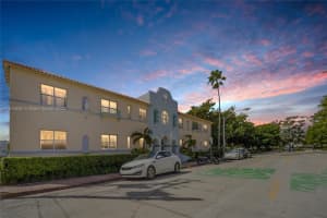 736 13th St, Miami Beach, FL 33139, Sold 03/28/23