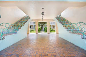 736 13th St, Miami Beach, FL 33139, Sold 03/28/23