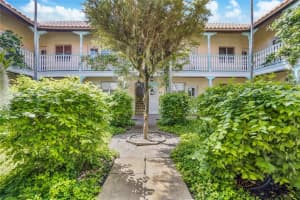 736 13th St, Miami Beach, FL 33139, Sold 03/28/23