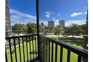 3101 N Country Club Dr, Aventura, FL 33180, Sold 02/16/23
