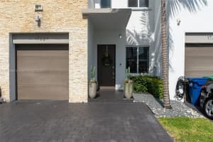 17624 SW 153rd Ave, Miami, FL 33187, Sold 03/03/23