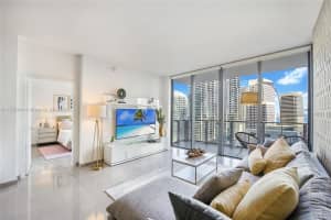 88 SW 7th St APT 2309, Miami, FL 33130, Sold 03/10/23