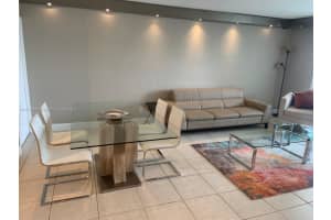 5151 Collins Ave APT 727, Miami Beach, FL 33140, - MLS#A11320441