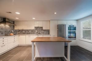 5560 SW 70th Pl S, Miami, FL 33155, Sold 03/01/23