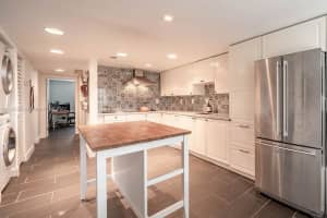 5560 SW 70th Pl S, Miami, FL 33155, Sold 03/01/23