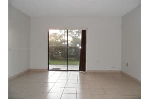 200 Palm Cir W APT 104, Pembroke Pines, FL 33025, Sold 02/28/23
