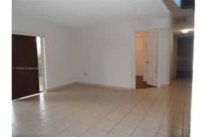 200 Palm Cir W APT 104, Pembroke Pines, FL 33025, Sold 02/28/23