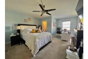 7980 NW 50th St APT 503, Lauderhill, FL 33351, Sold 03/28/23