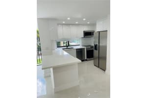 17021 N Bay Rd APT 220, Sunny Isles Beach, FL 33160, Sold 08/08/23