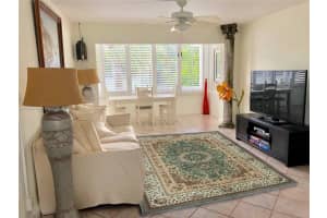 1000 SE 4th St APT 304, Fort Lauderdale, FL 33301, Sold 03/03/23