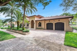 15525 NW 83rd Ct, Hialeah, FL 33016, Sold 04/29/23